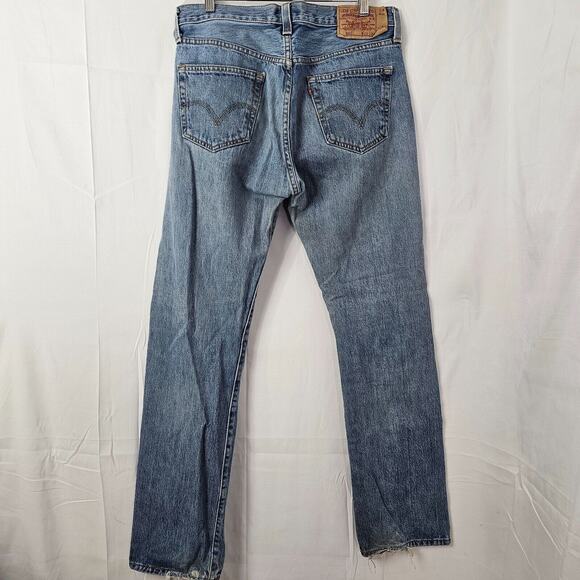 Levis 501 Jeans Mens Tag 33x33 Act 32x32 2000 Y2K Button Fly Straight Distressed - Picture 6 of 15